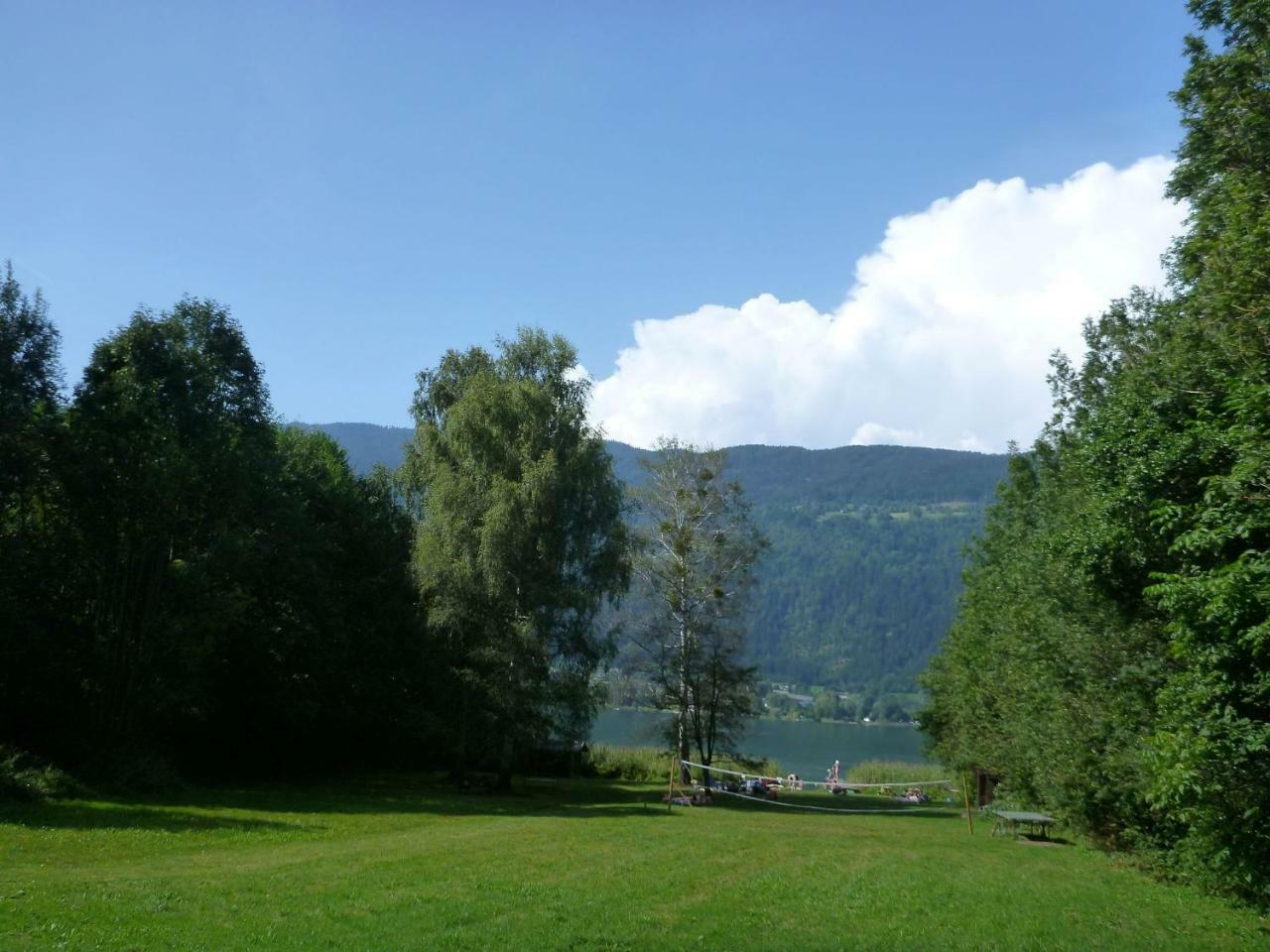 Pension Strauss Ossiach Buitenkant foto
