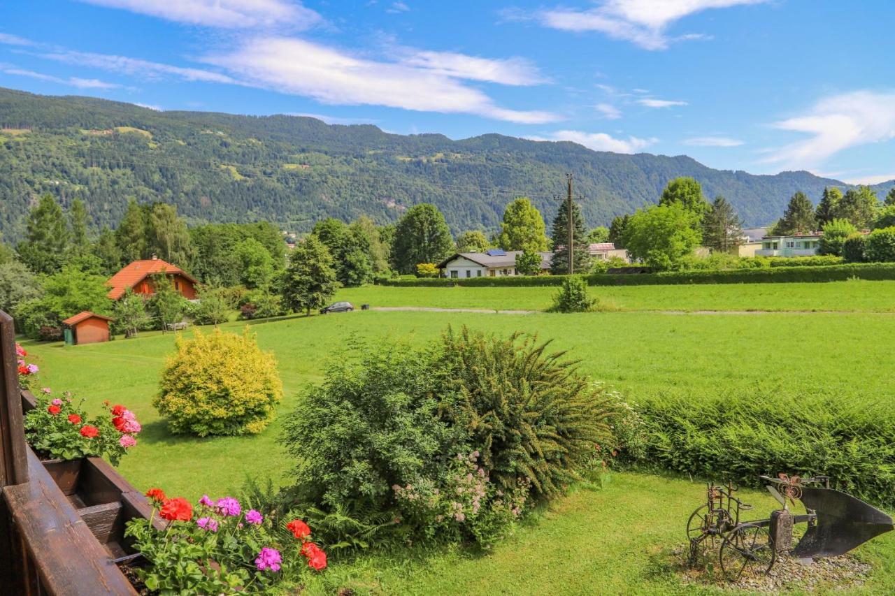 Pension Strauss Ossiach Buitenkant foto